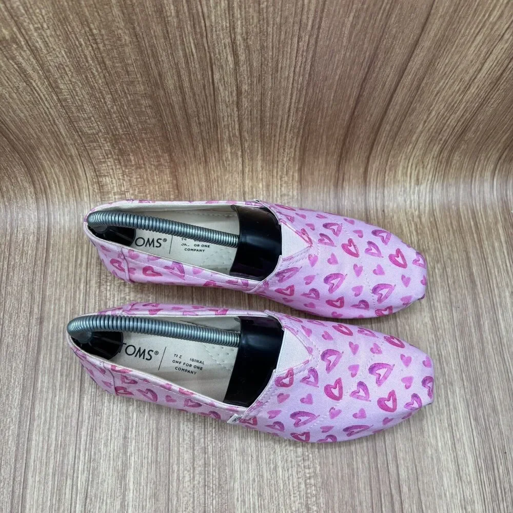 TOMS Slip On Shoe Alpargata Women's Pink‎ Canvas Hearts Casual Size 7.5